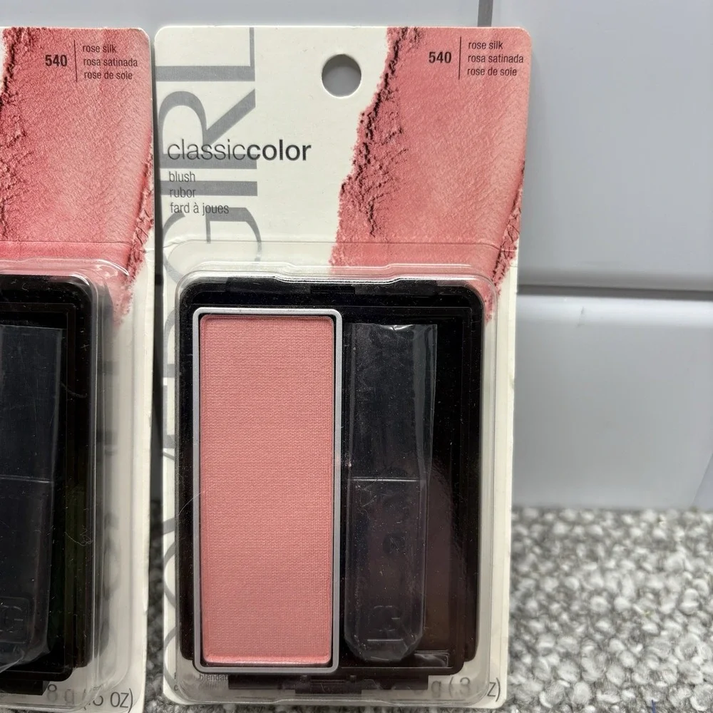 3 Pack CoverGirl Classic Color Blush Rose Silk 540 0.3 oz New Sealed‎